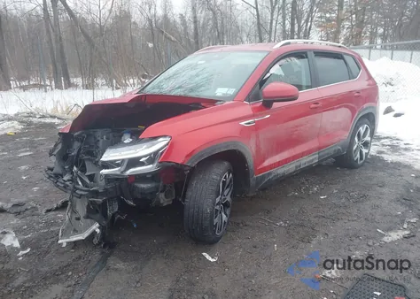 2022 Volkswagen Taos 1.5T Sel z USA, uszkodzony, nr VIN 3VVJX7B22NM025057